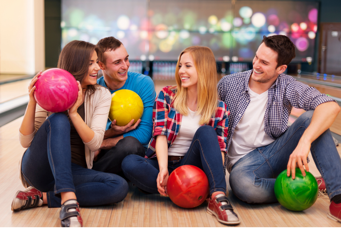 Top 8 Bowling Day Outfit Ideas To Win The Game